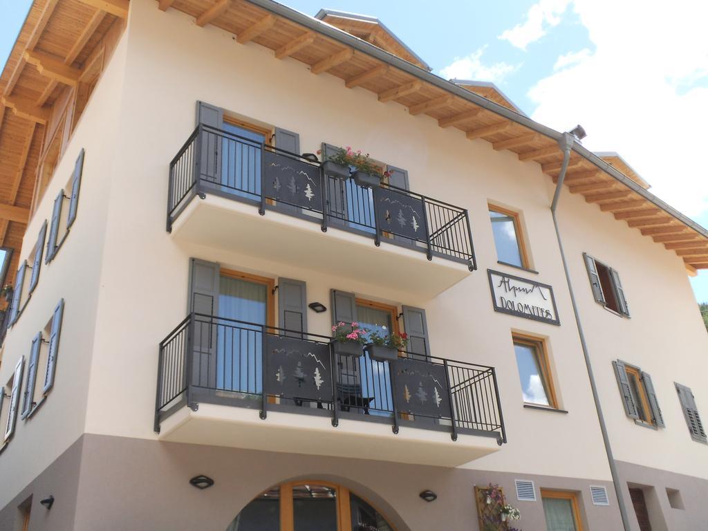 Aparthotel Dolomites Living&Relax 科美扎杜拉 外观 照片